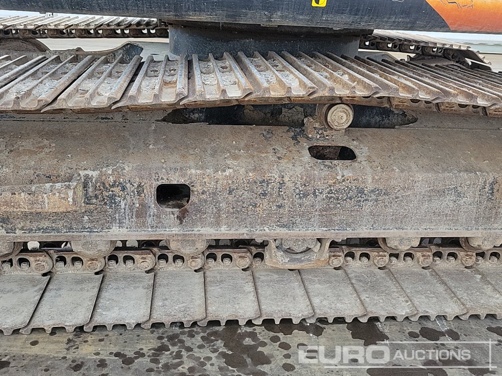 מחפר סורק 2019 Hitachi ZX135US-6: תמונה 11