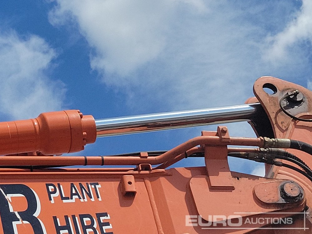מחפר סורק 2019 Hitachi ZX135US-6: תמונה 21