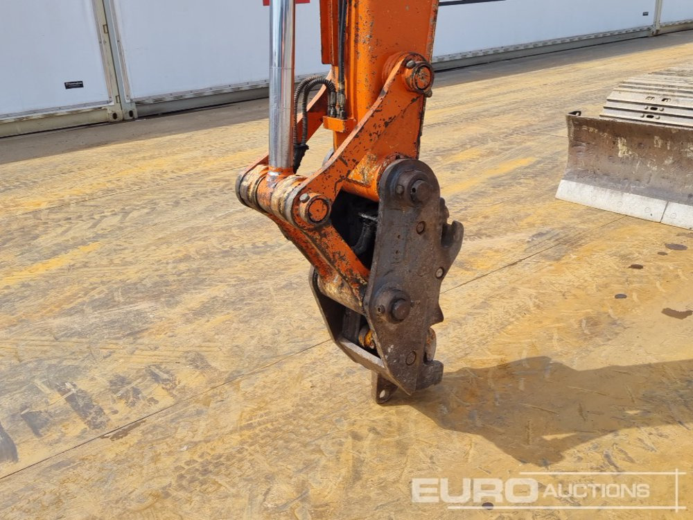 מחפר סורק 2019 Hitachi ZX135US-6: תמונה 21