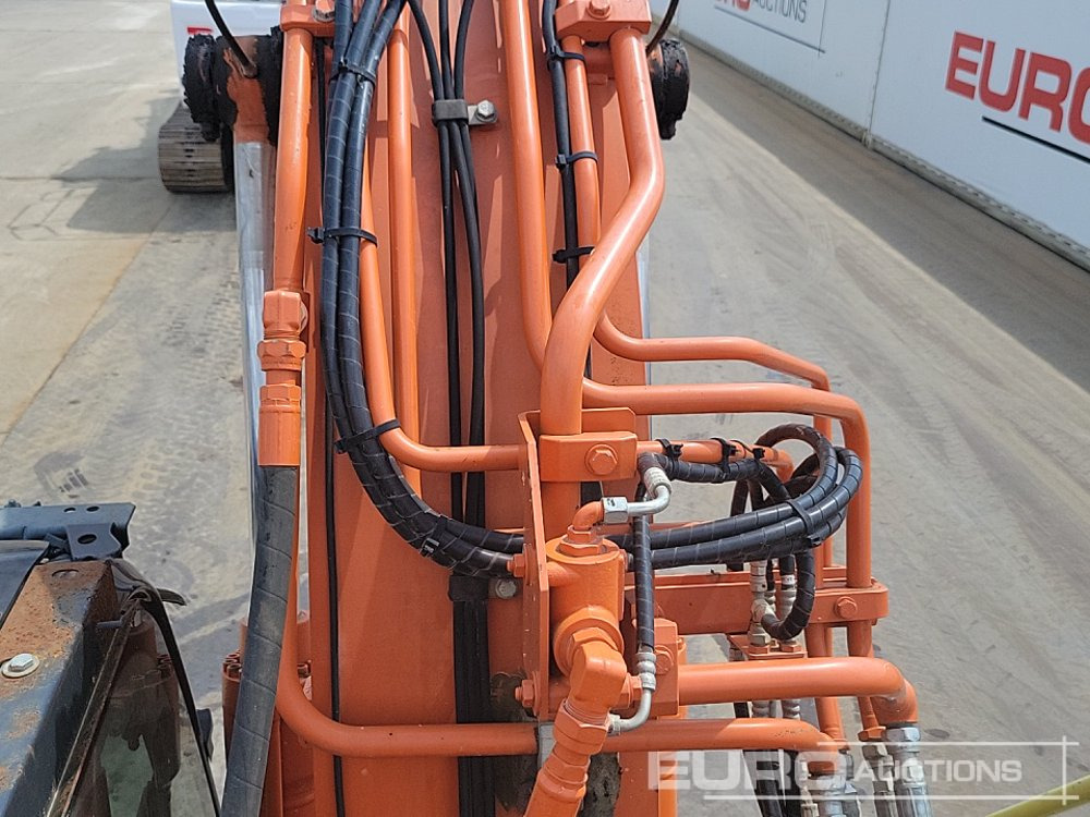 מחפר סורק 2019 Hitachi ZX135US-6: תמונה 43