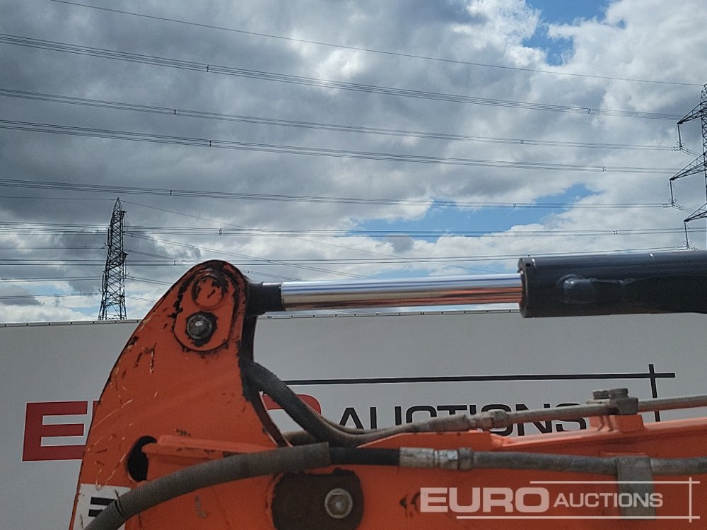 מיני מחפר 2019 Hitachi ZX19U-5A YR: תמונה 35