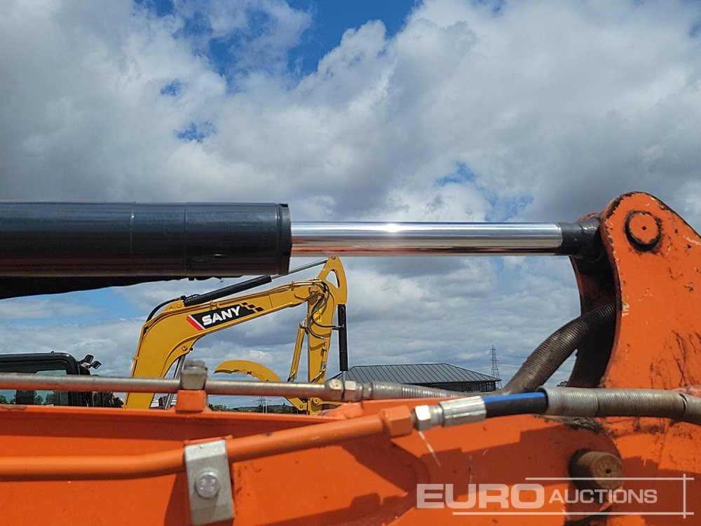 מיני מחפר 2019 Hitachi ZX19U-5A YR: תמונה 26