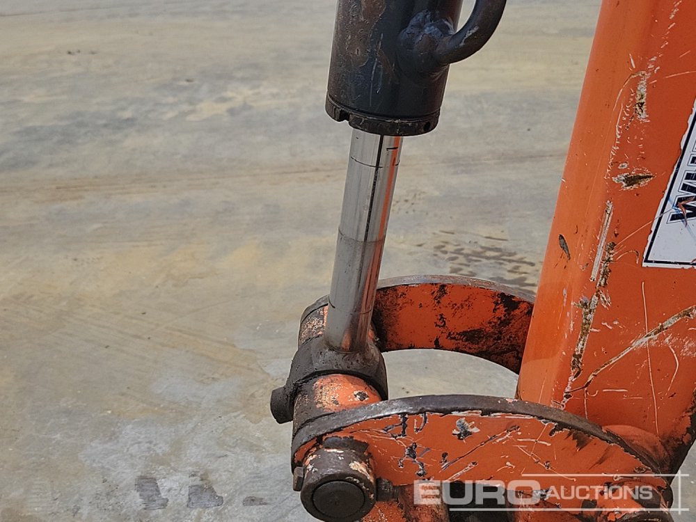 מיני מחפר 2019 Hitachi ZX19U-5A YR: תמונה 33