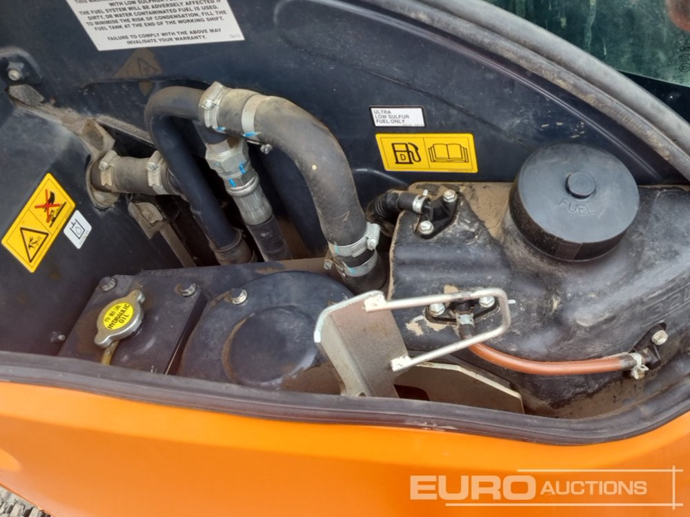 מיני מחפר 2019 Hitachi ZX26U-6 CR: תמונה 33