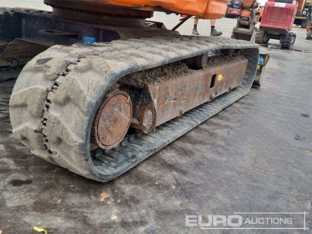 מיני מחפר 2019 Hitachi ZX26U-6 CR: תמונה 13