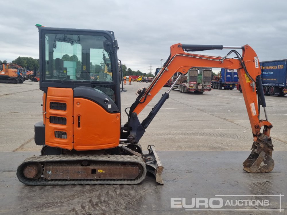 מיני מחפר 2019 Hitachi ZX26U-6 CR: תמונה 6