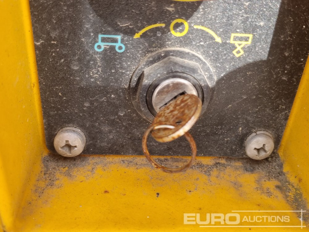 פלטפורמה אווירית 2019 JCB S2632E: תמונה 30