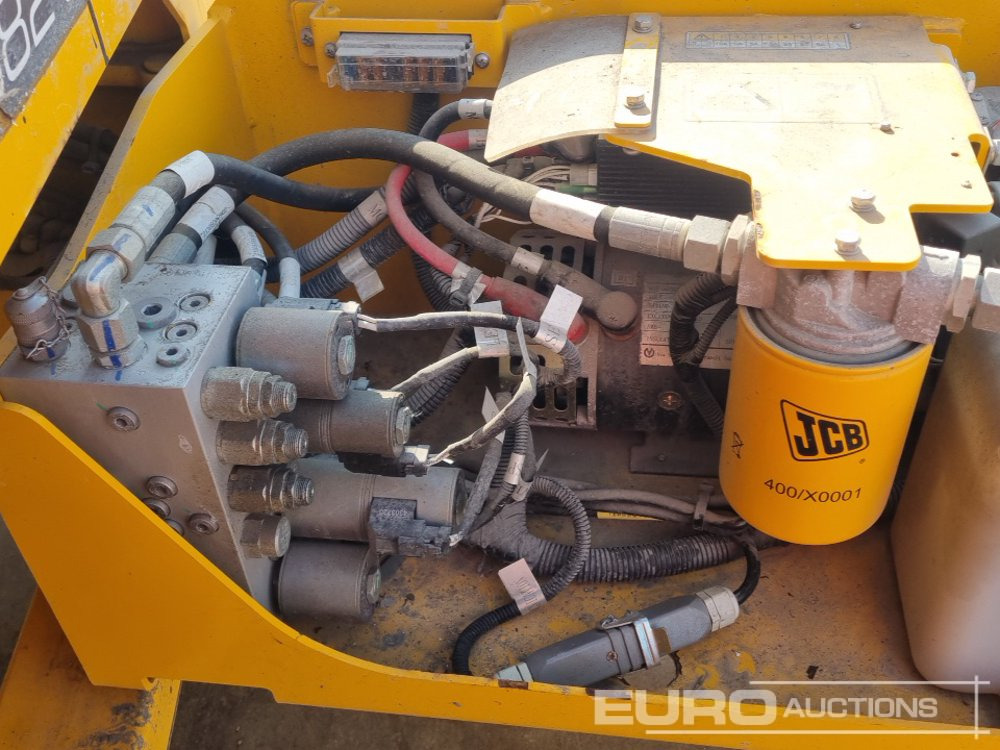 פלטפורמה אווירית 2019 JCB S2632E: תמונה 13