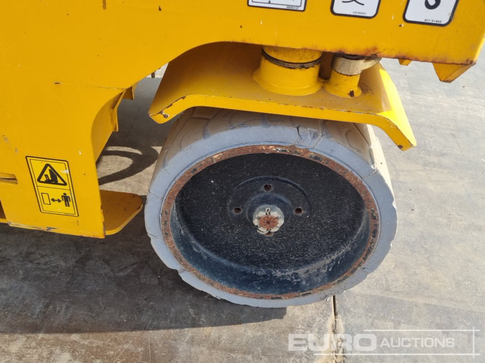 פלטפורמה אווירית 2019 JCB S2632E: תמונה 12