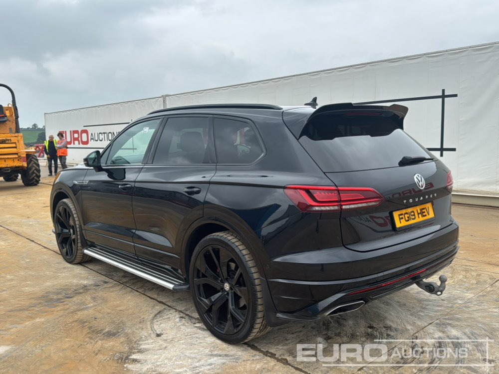 2019 Volkswagen Touareg V6 TDI - SUV: תמונה 3 2019 Volkswagen Touareg V6 TDI - SUV: תמונה 3