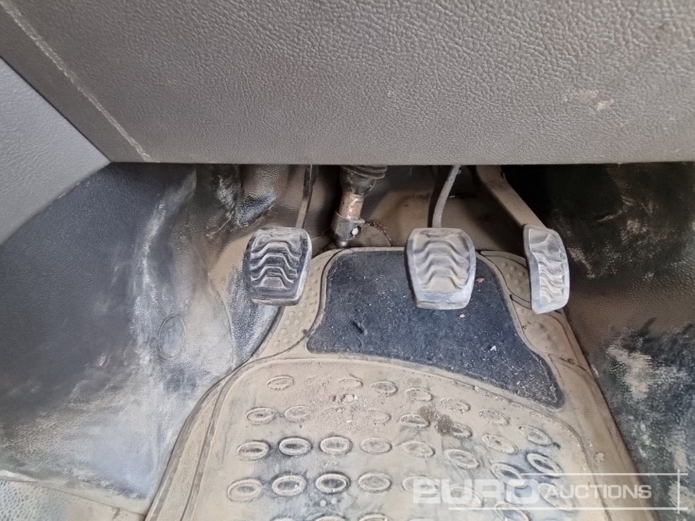 כלי רכב מסחרי 2020 Ford Transit Custom 300: תמונה 34