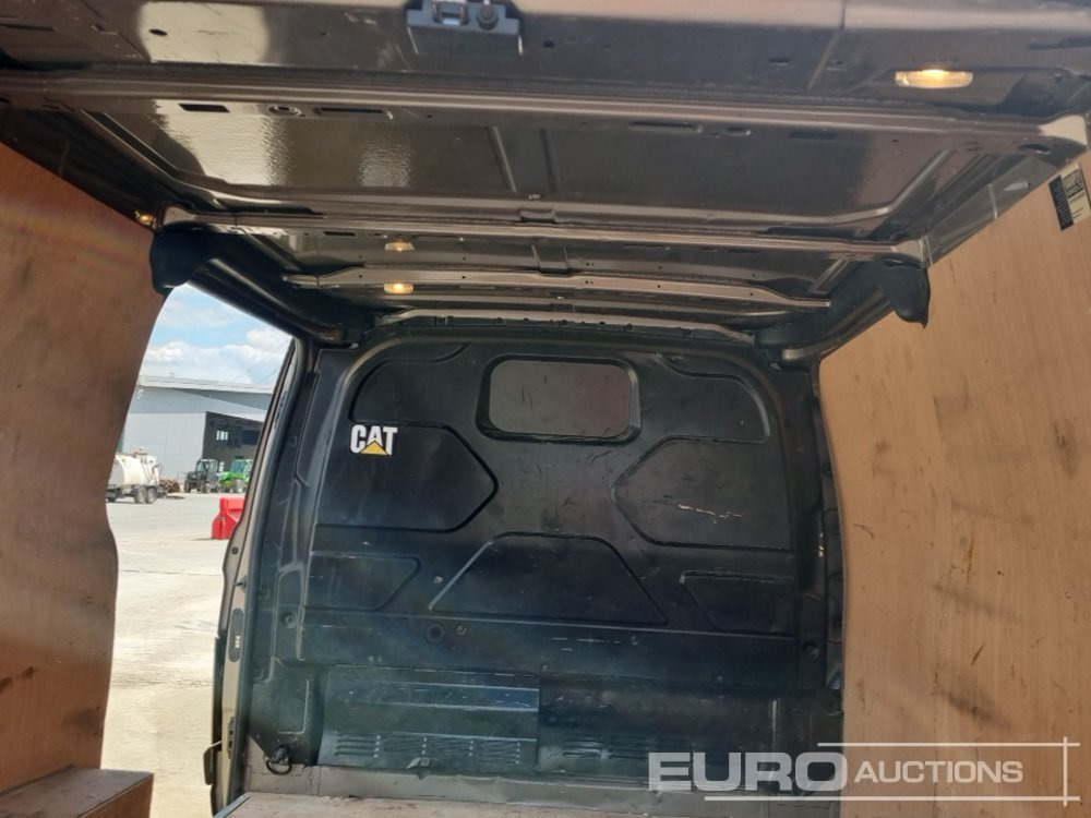 כלי רכב מסחרי 2020 Ford Transit Custom 300: תמונה 19