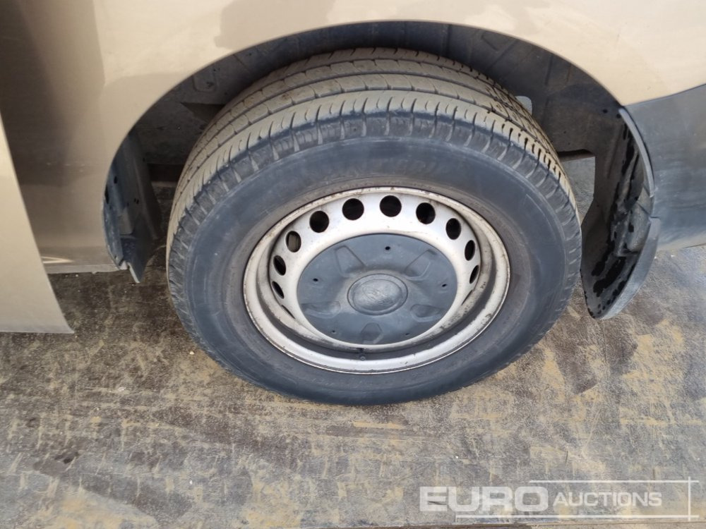 כלי רכב מסחרי 2020 Ford Transit Custom 300: תמונה 13