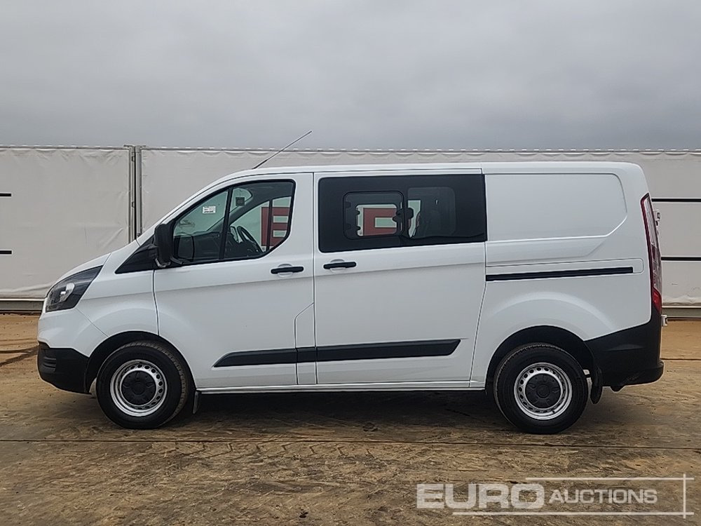 2020 Ford Transit Custom 300 - כלי רכב מסחרי: תמונה 2 2020 Ford Transit Custom 300 - כלי רכב מסחרי: תמונה 2