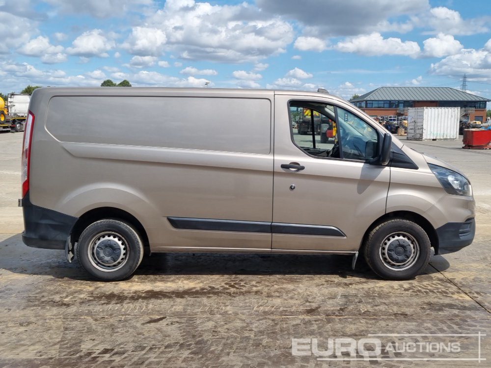 כלי רכב מסחרי 2020 Ford Transit Custom 300: תמונה 6