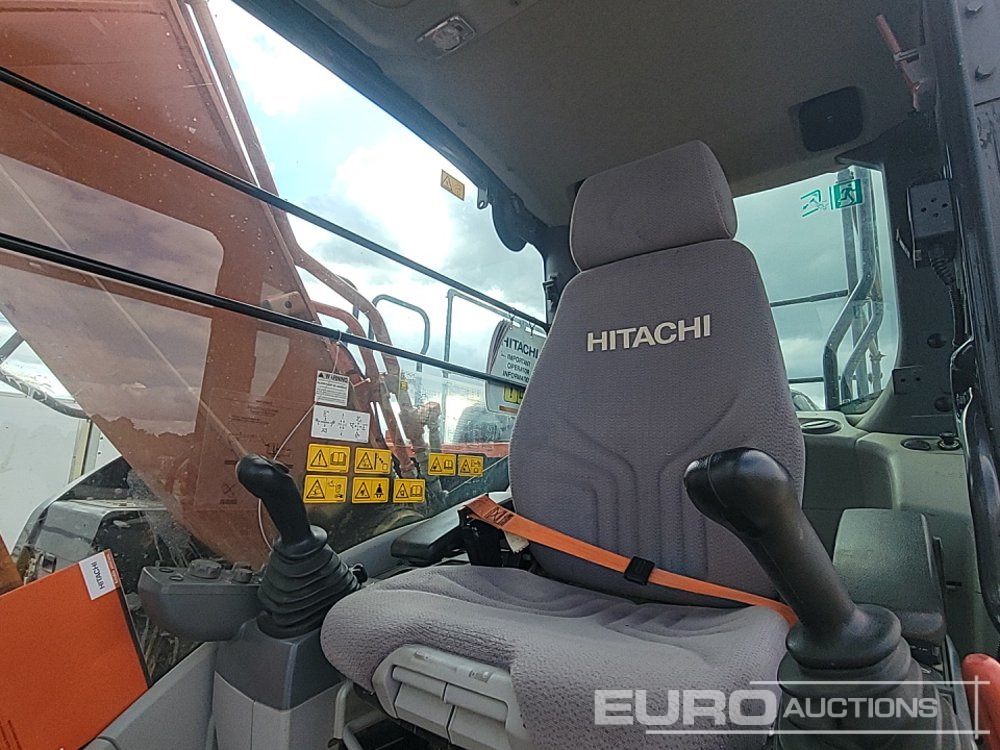 מחפר סורק 2020 Hitachi ZX210LC-6: תמונה 39