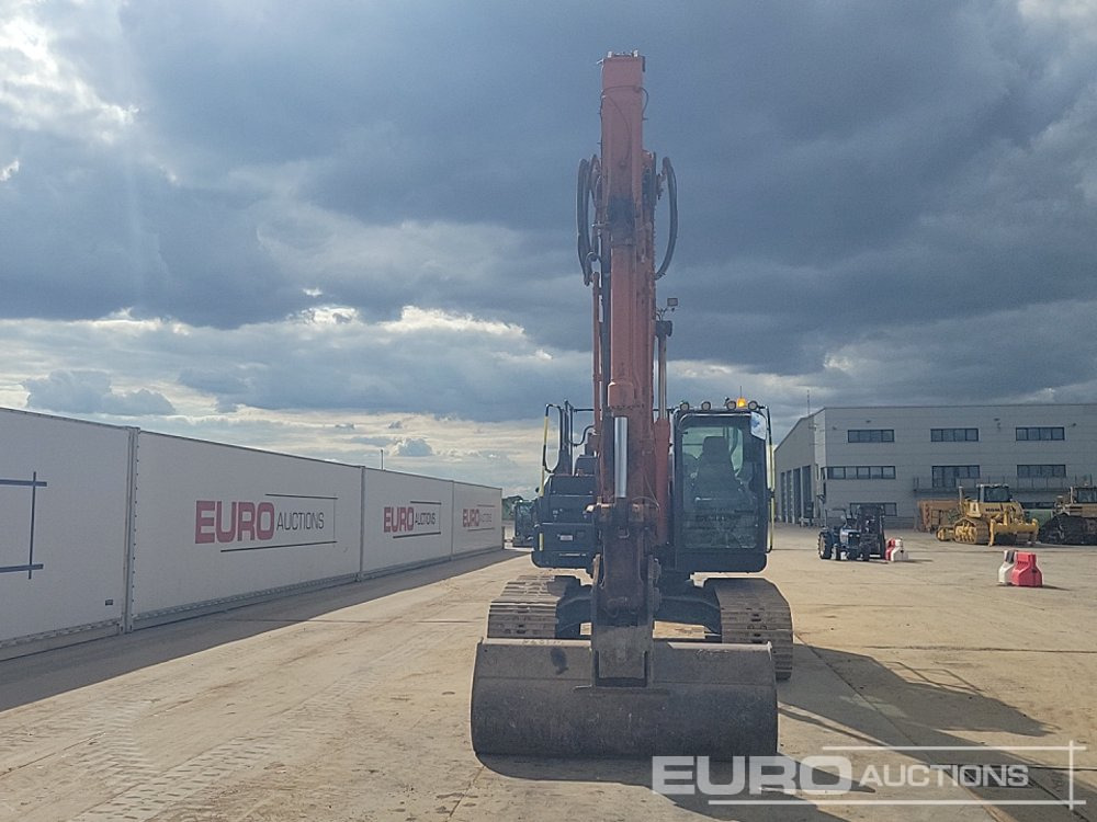 מחפר סורק 2020 Hitachi ZX210LC-6: תמונה 8