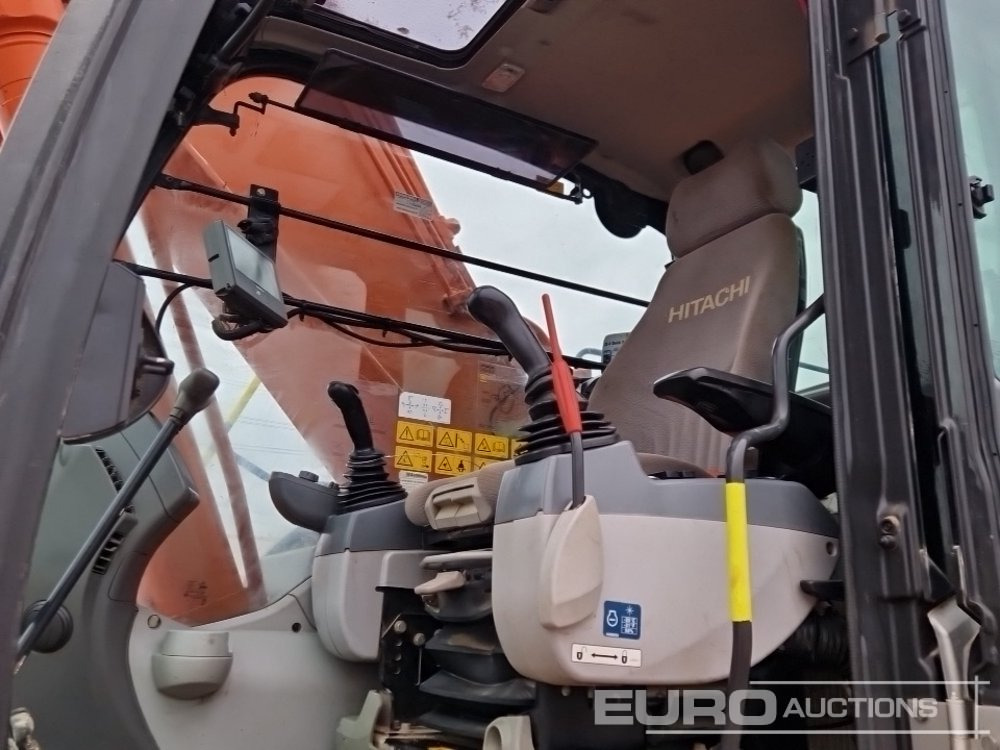 מחפר סורק 2020 Hitachi ZX350LC-6: תמונה 37 מחפר סורק 2020 Hitachi ZX350LC-6: תמונה 37