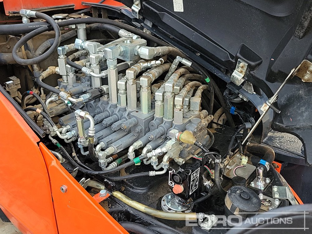 מיני מחפר 2020 Kubota KX080-4A2: תמונה 39