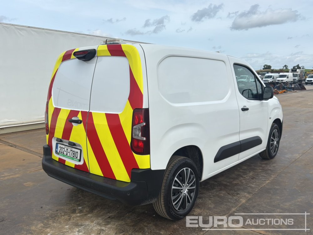 2020 Peugeot Partner - כלי רכב מסחרי: תמונה 5 2020 Peugeot Partner - כלי רכב מסחרי: תמונה 5
