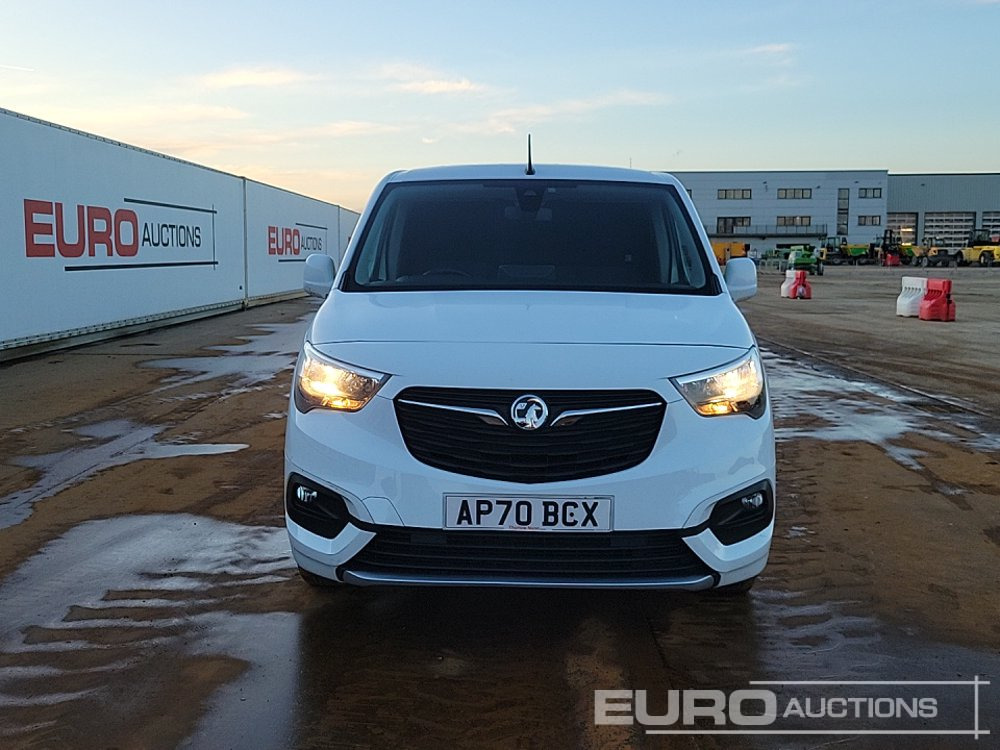 כלי רכב מסחרי 2020 Vauxhall Combo: תמונה 8