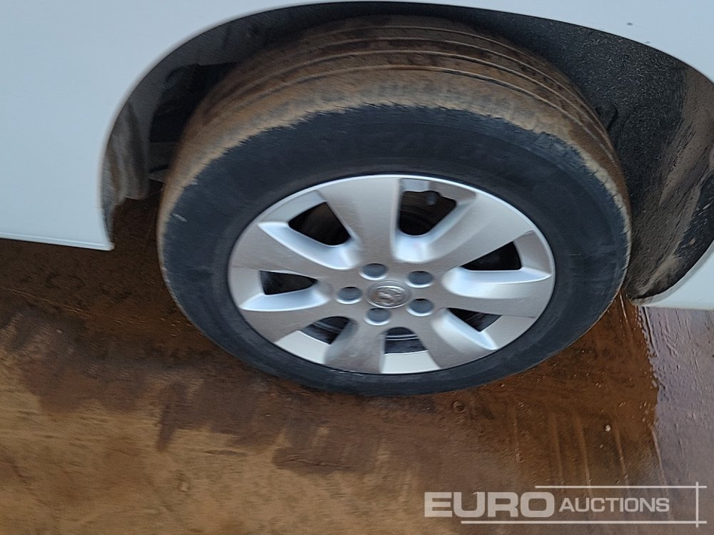 כלי רכב מסחרי 2020 Vauxhall Combo: תמונה 10