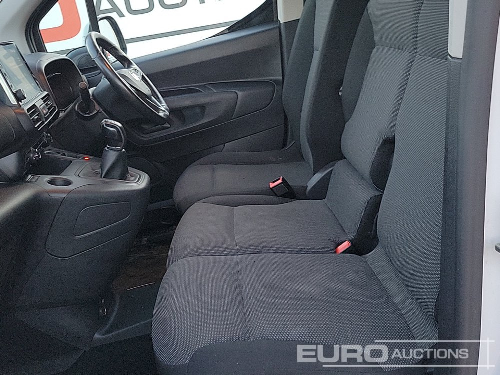 כלי רכב מסחרי 2020 Vauxhall Combo: תמונה 26