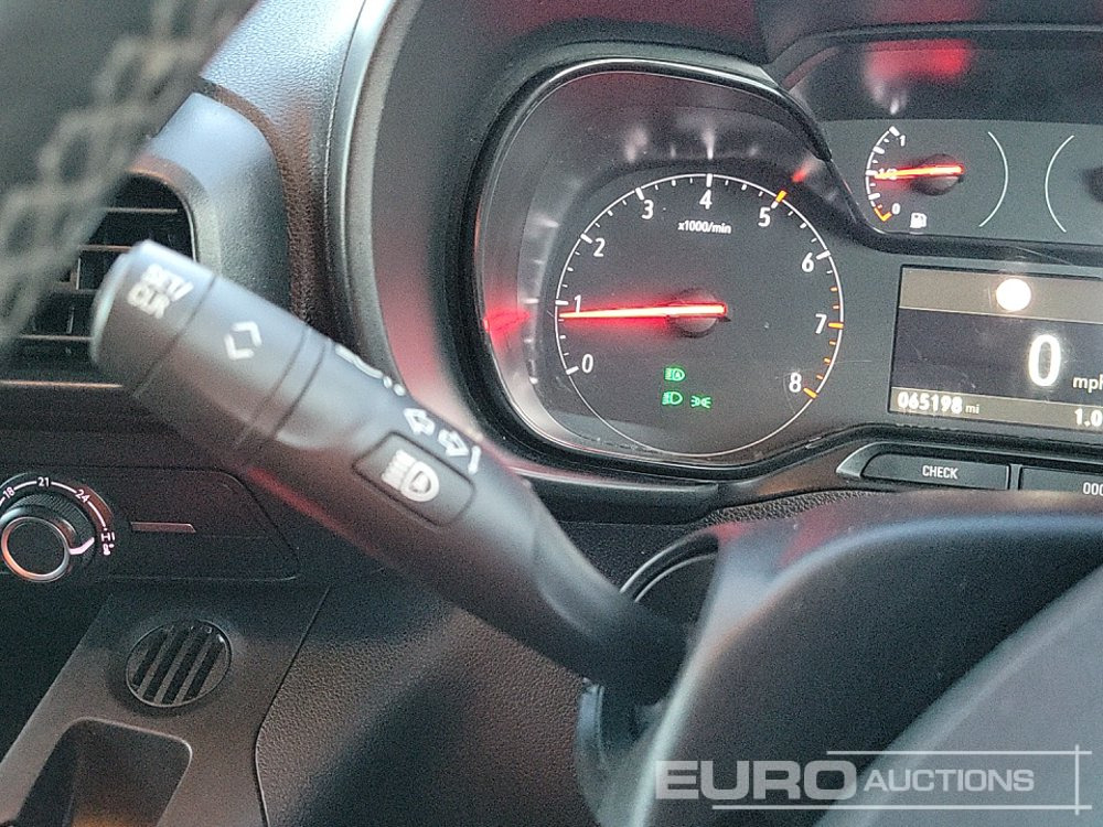 כלי רכב מסחרי 2020 Vauxhall Combo: תמונה 36