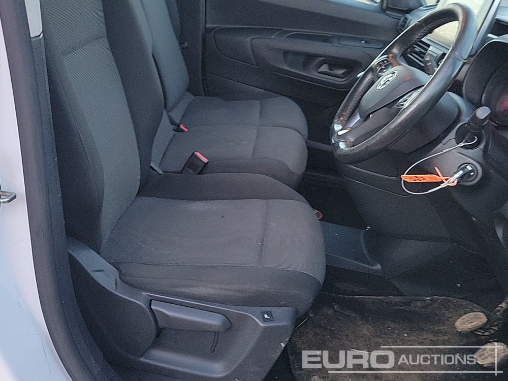 כלי רכב מסחרי 2020 Vauxhall Combo: תמונה 28