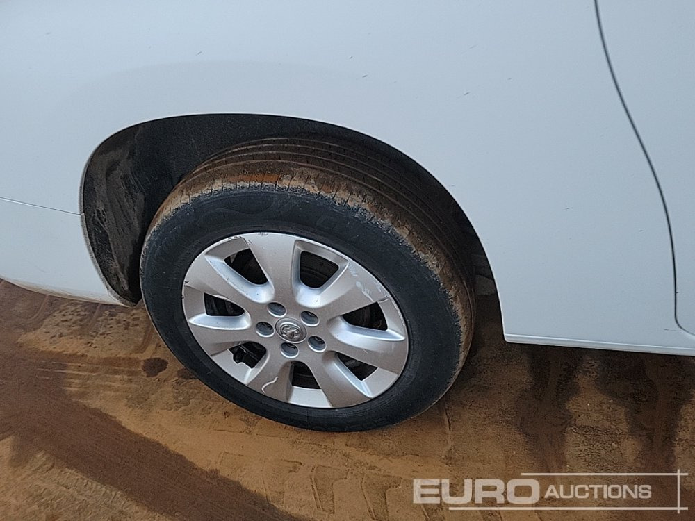 כלי רכב מסחרי 2020 Vauxhall Combo: תמונה 11