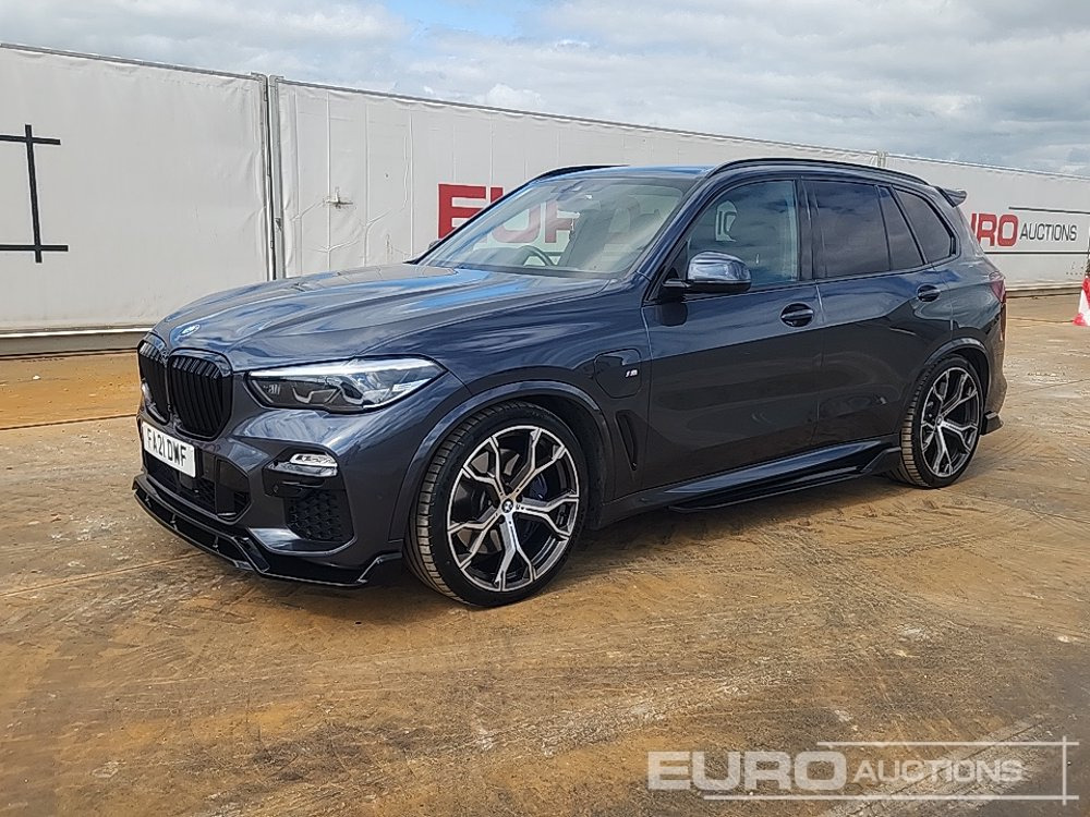 2021 BMW X5 45E M-Sport - SUV: תמונה 1 2021 BMW X5 45E M-Sport - SUV: תמונה 1