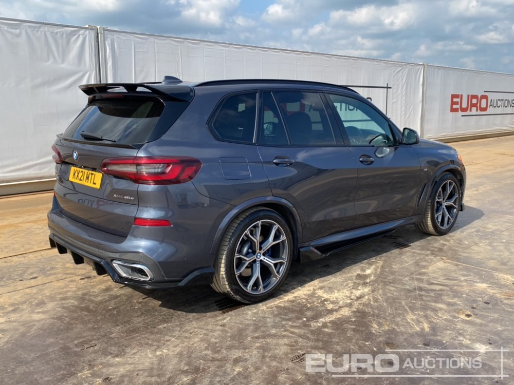 2021 BMW X5 45E M-Sport - SUV: תמונה 5 2021 BMW X5 45E M-Sport - SUV: תמונה 5