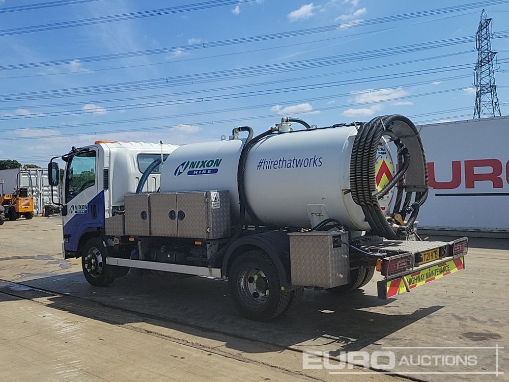 2021 Isuzu N75-190 - משאית מכל: תמונה 3 2021 Isuzu N75-190 - משאית מכל: תמונה 3
