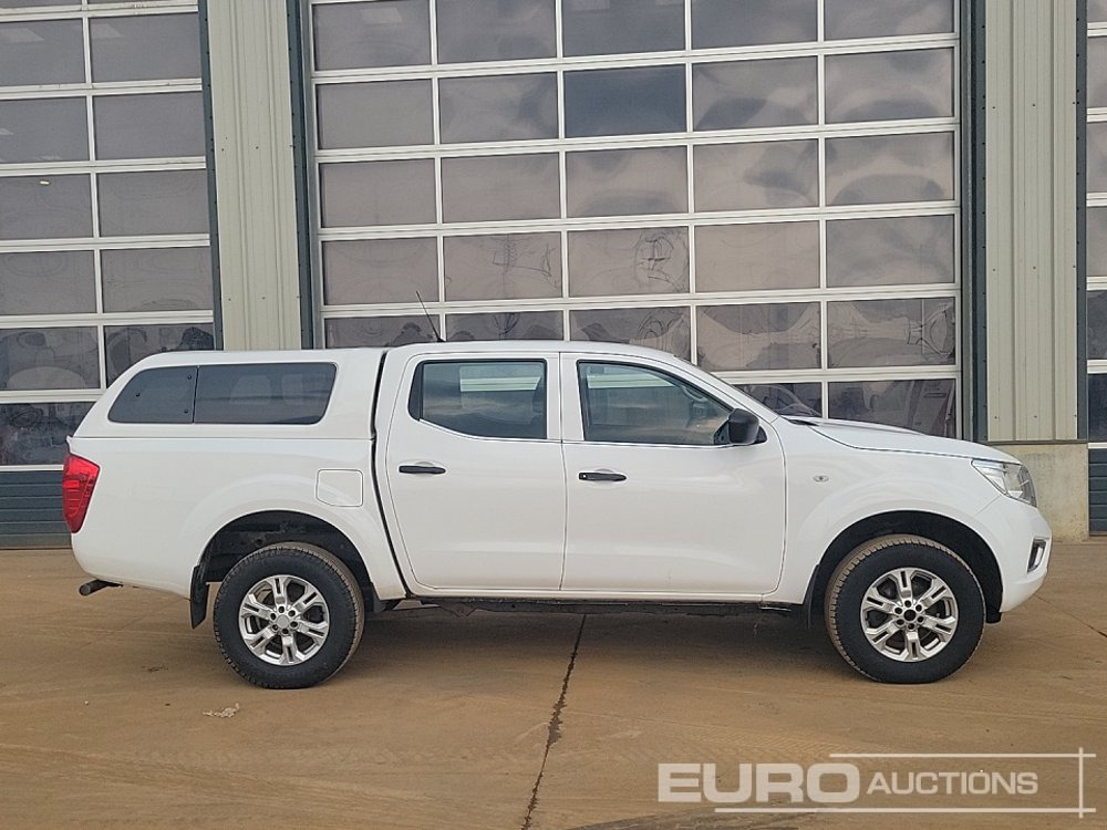 2021 Nissan Navara 2.3 - טנדר: תמונה 2 2021 Nissan Navara 2.3 - טנדר: תמונה 2