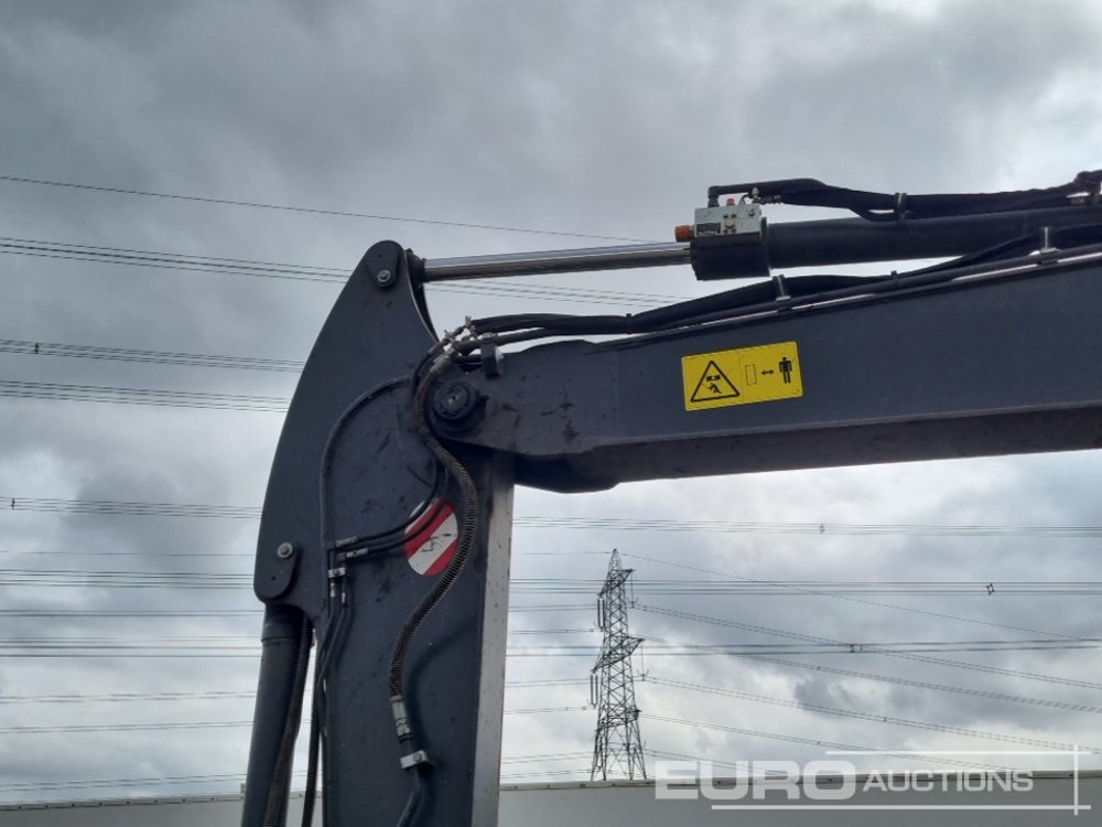 מיני מחפר 2021 Volvo ECR88D: תמונה 19