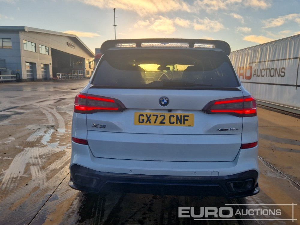 2022 BMW X5 45E M-Sport - SUV: תמונה 4 2022 BMW X5 45E M-Sport - SUV: תמונה 4