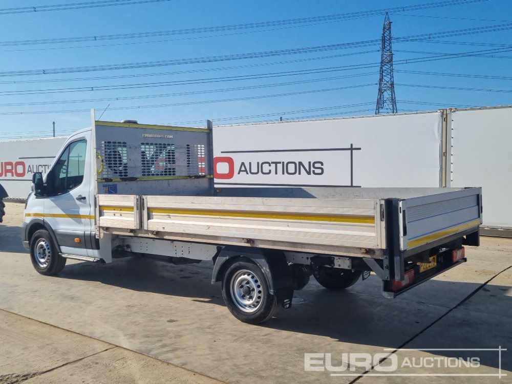 2022 Ford Transit - כלי רכב מסחרי במיטה שטוחה: תמונה 3 2022 Ford Transit - כלי רכב מסחרי במיטה שטוחה: תמונה 3