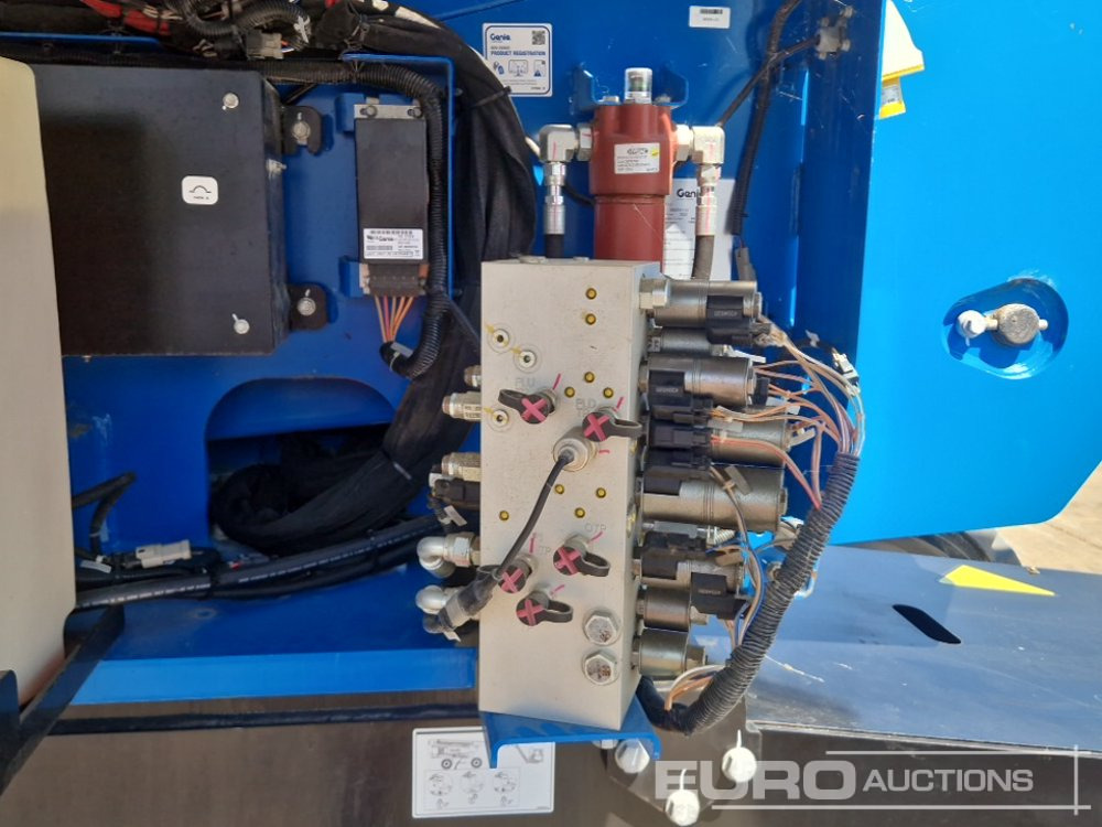 פלטפורמה אווירית 2022 Genie S-60 FE: תמונה 48