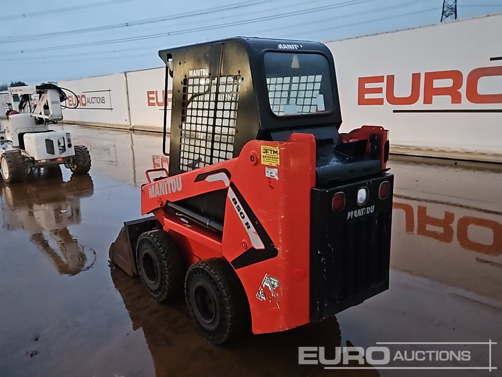 2022 Manitou 850R - מעמיס היגוי החלקה: תמונה 3 2022 Manitou 850R - מעמיס היגוי החלקה: תמונה 3