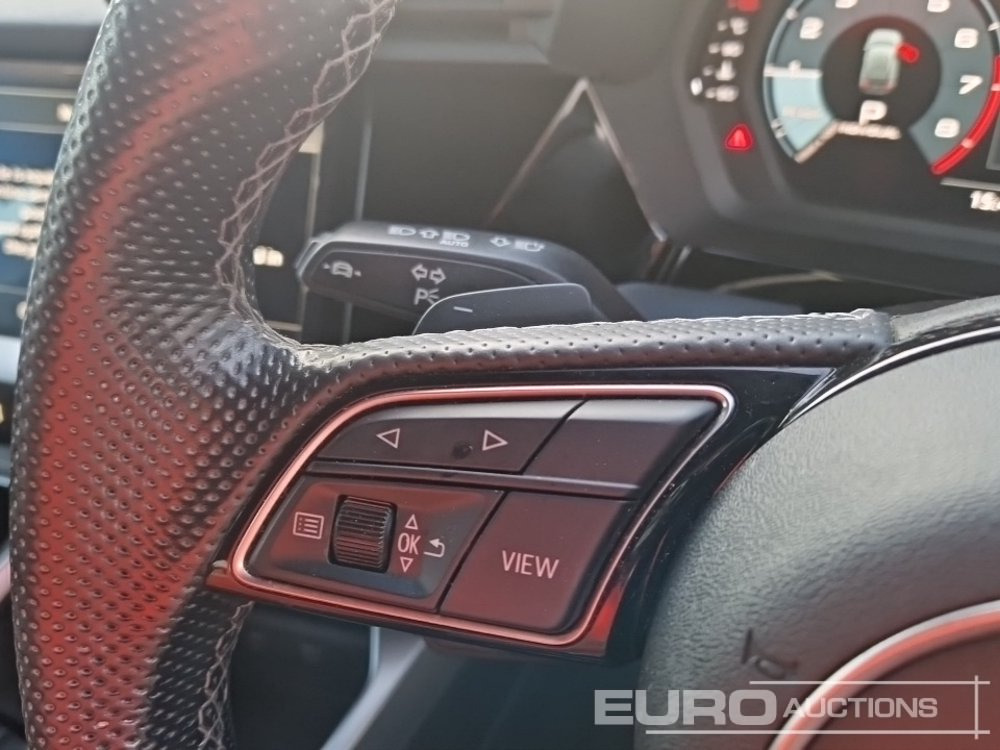 מכונית 2023 Audi A3 30TFSI: תמונה 17