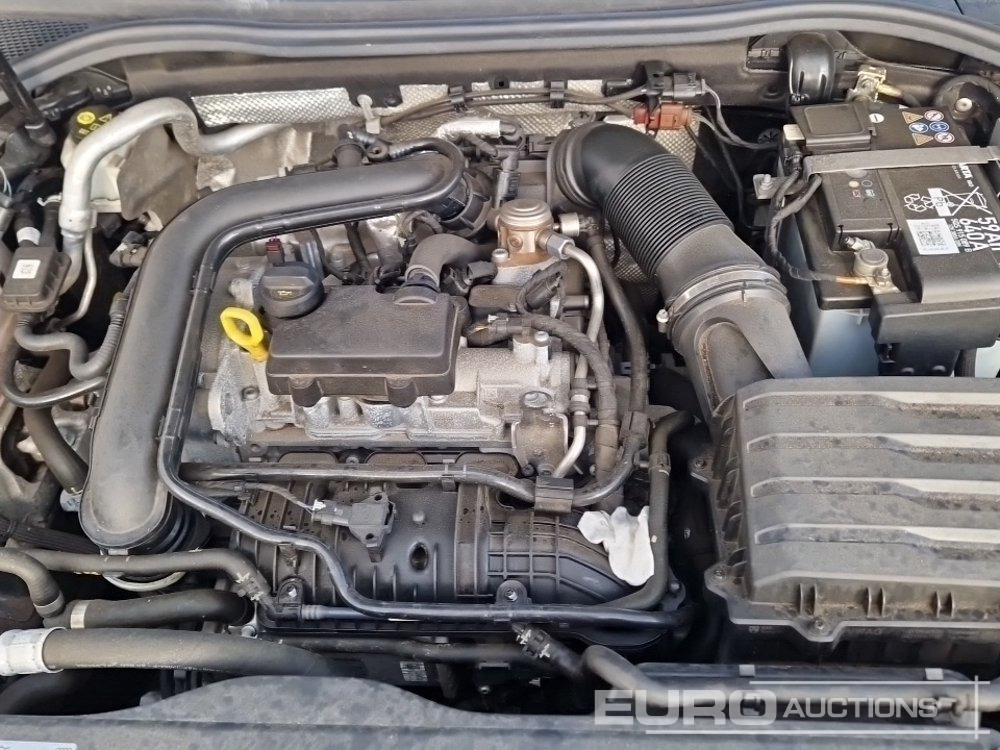 מכונית 2023 Audi A3 30TFSI: תמונה 36