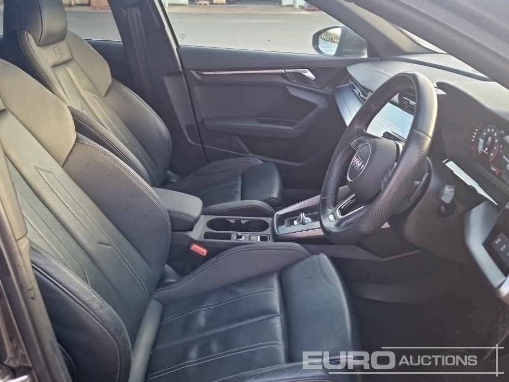 מכונית 2023 Audi A3 30TFSI: תמונה 13