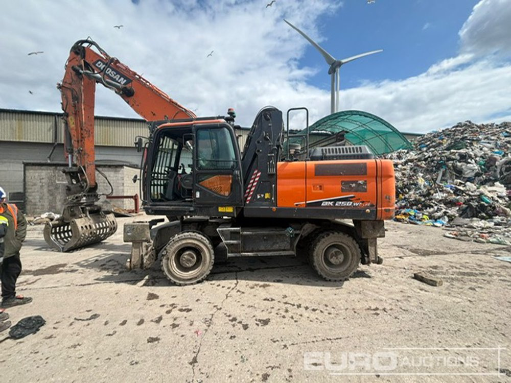 2023 Doosan DX250WMH-7 - מחפר גלגלים: תמונה 1 2023 Doosan DX250WMH-7 - מחפר גלגלים: תמונה 1