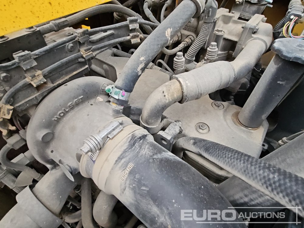 מחפר סורק 2023 Komatsu PC210LC-11: תמונה 39 מחפר סורק 2023 Komatsu PC210LC-11: תמונה 39