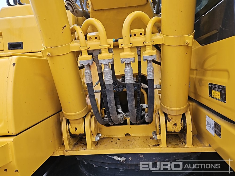 מחפר סורק 2023 Komatsu PC210LC-11: תמונה 25 מחפר סורק 2023 Komatsu PC210LC-11: תמונה 25