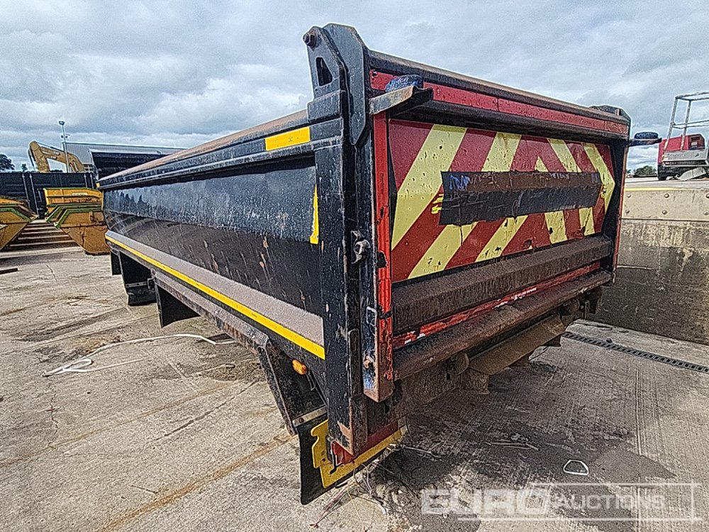 22' Thompsons Tipping Body, Cover, Ram - גוף מזהיר: תמונה 2 22' Thompsons Tipping Body, Cover, Ram - גוף מזהיר: תמונה 2