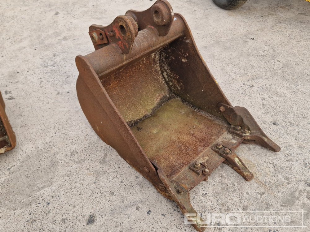 24" Digging Bucket 45mm Pin to suit 4-6 Ton Excavator - דלי: תמונה 4 24" Digging Bucket 45mm Pin to suit 4-6 Ton Excavator - דלי: תמונה 4