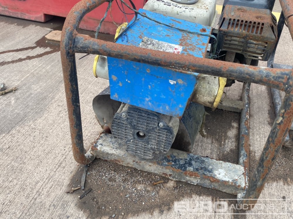 3Kva Petrol Generator, Honda Engine (3 of) (Spares) - ערכת גנרטורים: תמונה 5 3Kva Petrol Generator, Honda Engine (3 of) (Spares) - ערכת גנרטורים: תמונה 5