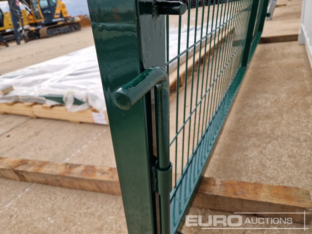 ציוד בנייה 3m x 2.3m Heavy Duty Galvanized Powder Coated Gate (2 of), 100mm x 100mm Post (2 of), Assembly Kit (Green): תמונה 16