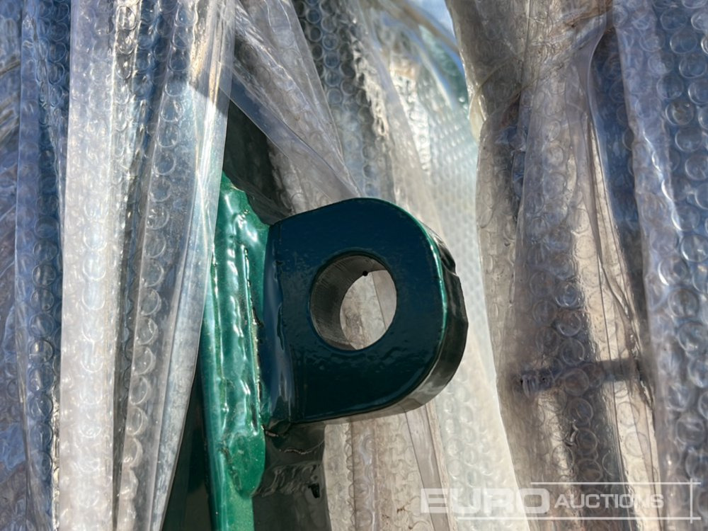 ציוד בנייה 3m x 2.3m Heavy Duty Galvanized Powder Coated Gate (2 of), 100mm x 100mm Post (2 of), Assembly Kit (Green): תמונה 19